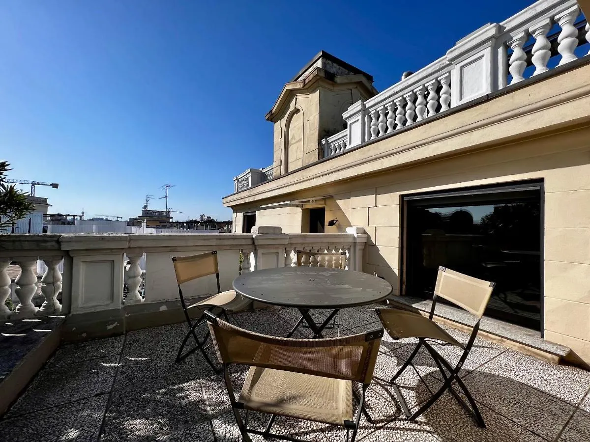 Appartamento Big Duomo View Sailboat-Inspired Penthouse Milano Italia